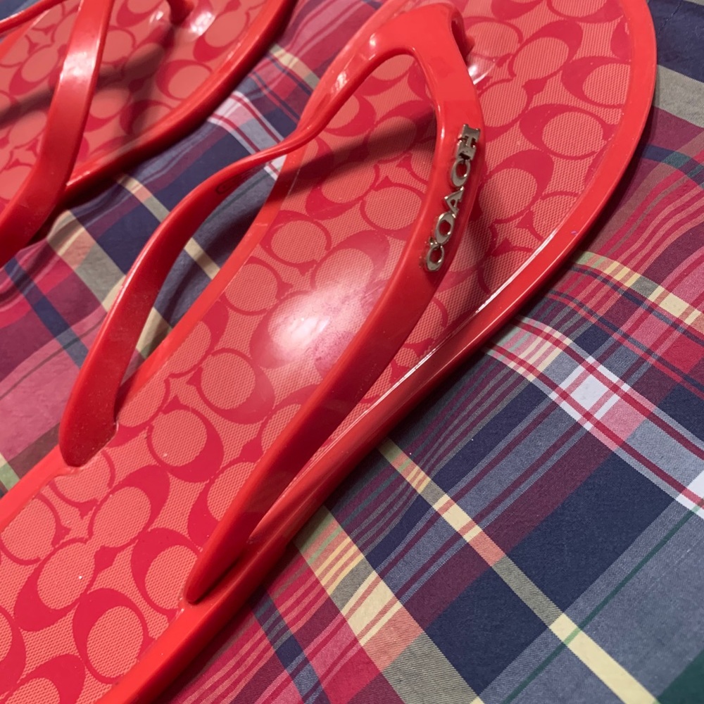 Coach flops